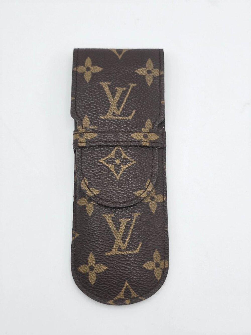 Authentic Louis Vuitton Monogram Glasses Case | Compact & Stylish - Picture 2 of 13